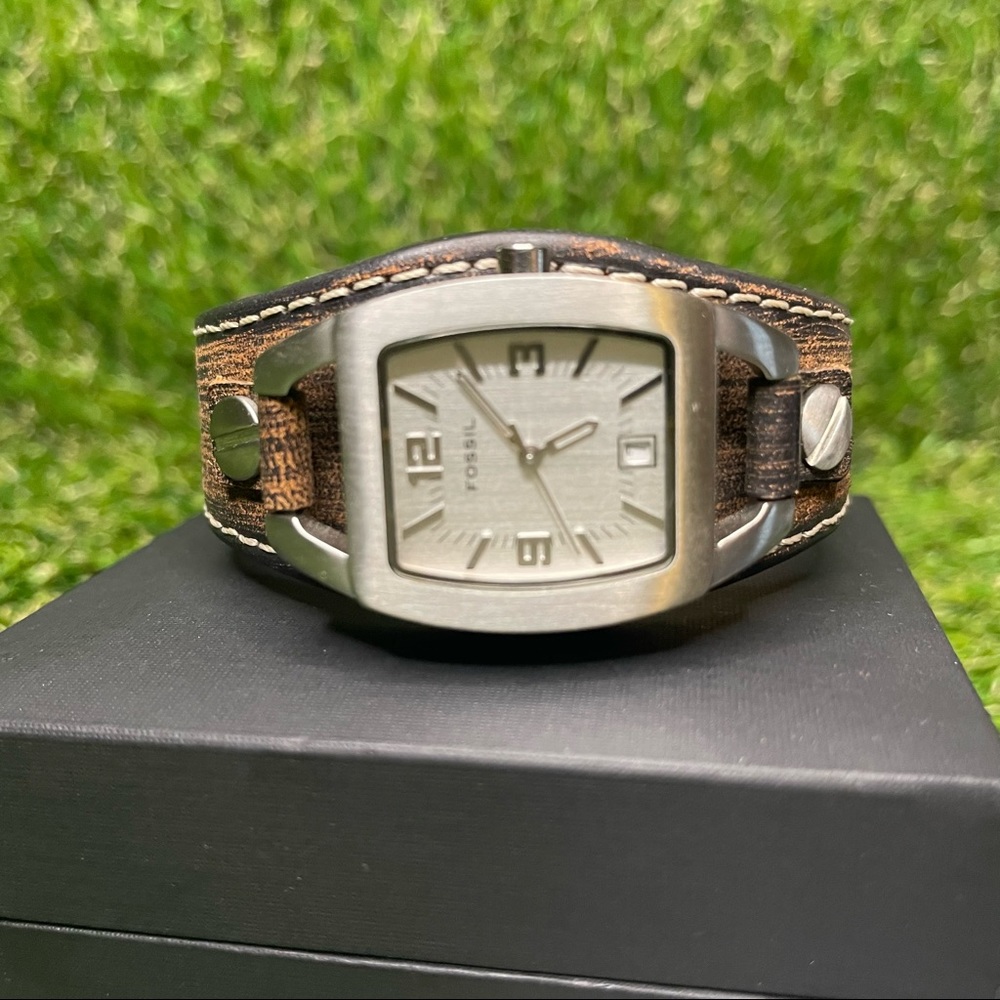 Fossil Watch - Picture 4 of 5